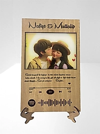 Kişiye özel ahşap masaüstü